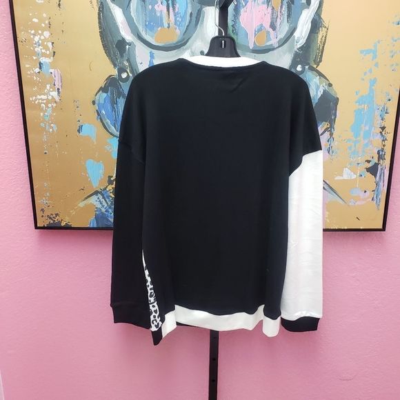 NWT BEREK Colorblock Black and White Santa Sweater - Picture 2 of 8